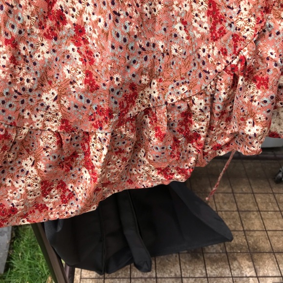 Free People “Intimately” floral wrap top - Picture 4 of 7